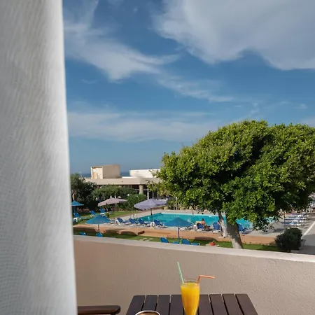 Creteco & Hotel de apartamente 4*