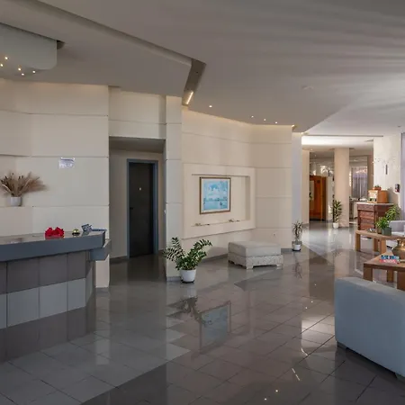 Creteco & Hotel de apartamente 4*